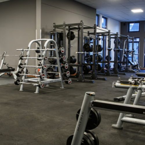 Zweiter Freihantelbereich des Aachener Fitnessstudios WOF30 Pur Aachen